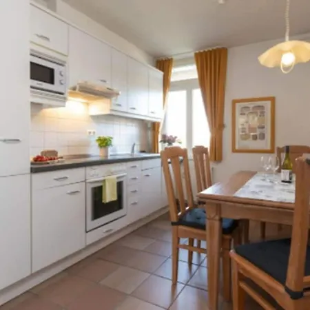 Droomappartement Isolde Hotel 3*